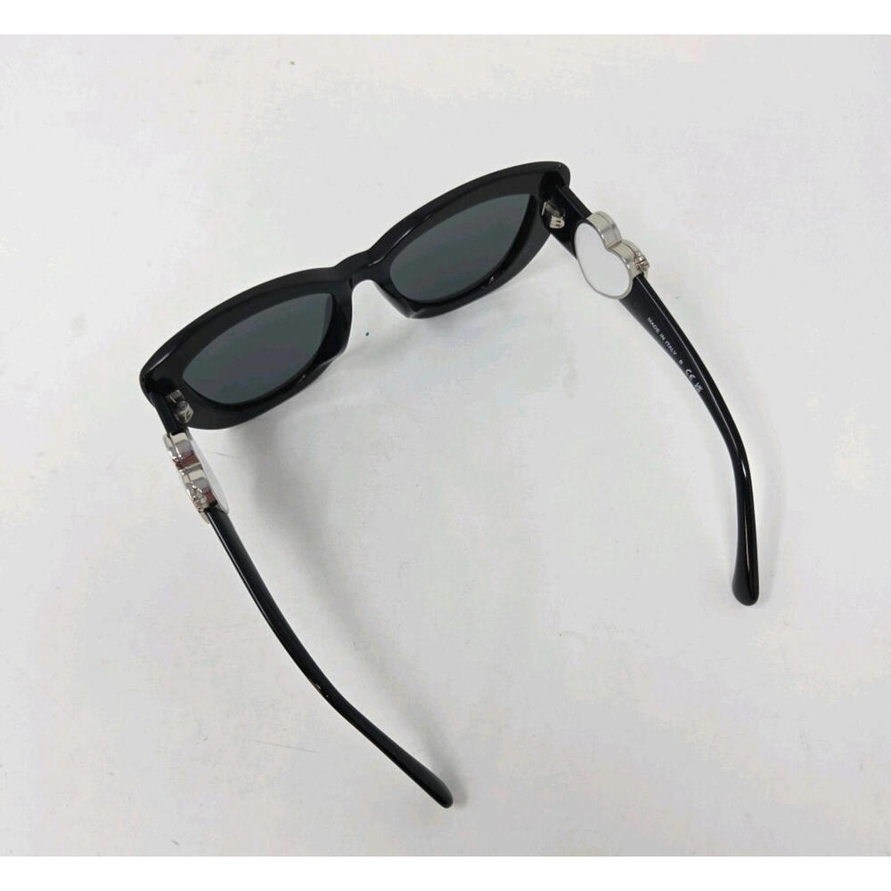 Chanel 5517-A C501/S4 Women's Black Grey Gradient w/White Logo Sunglasses NEW - Picture 4 of 7